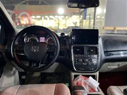 دودج جراند كارافان